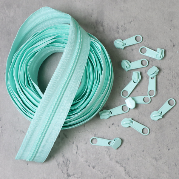 5 Yards Zipper Tape (10 Pulls)- Mint