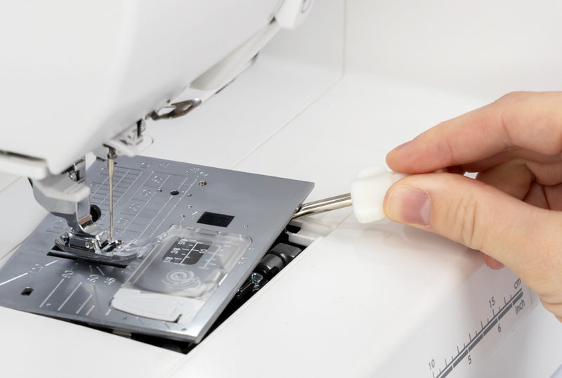 Janome MC1000 Sewing & Embroidery Machine