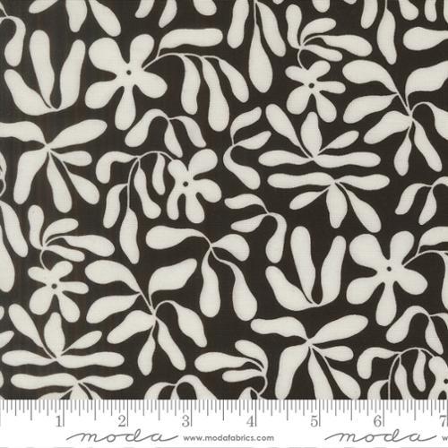 True To Hue - Obsura Florals Black As Night 11565-12