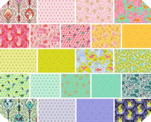 Precut 2 1/2" Design Roll-Tula Pink Besties FB4DRTP.BESTIES