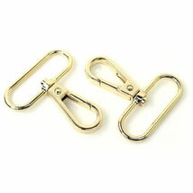 Two Swivel Hooks 1 1/2" Gold STS180G